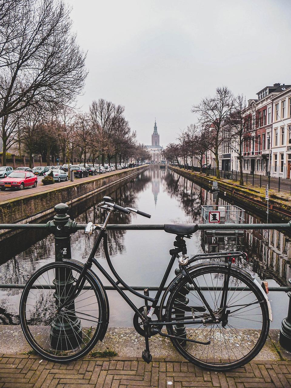 Fietsenmaker in Delft